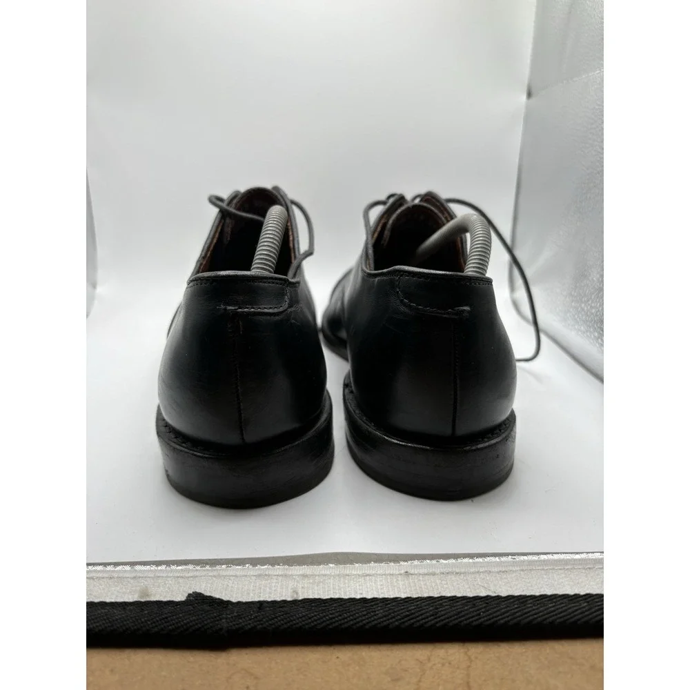 Allen Edmonds  